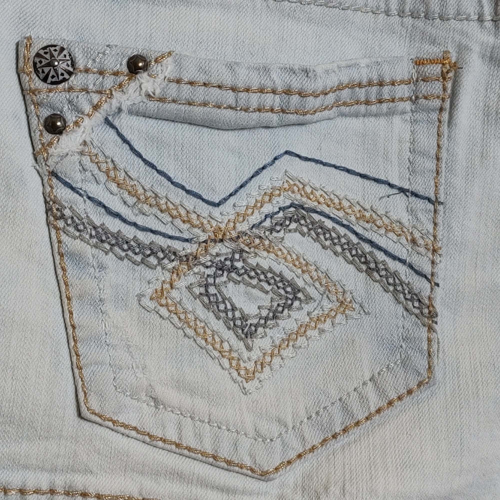 Hydraulic Light Blue Embroidered Denim Shorts for Women - Picture 7 of 12